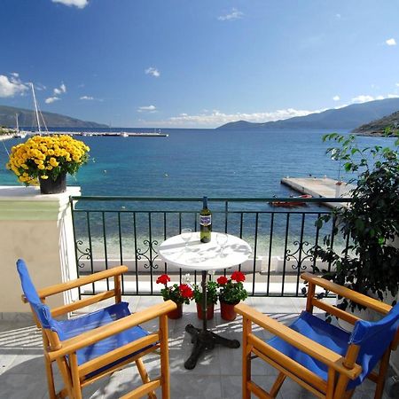 Alexis Studios And Apartments Agia Efimia 外观 照片