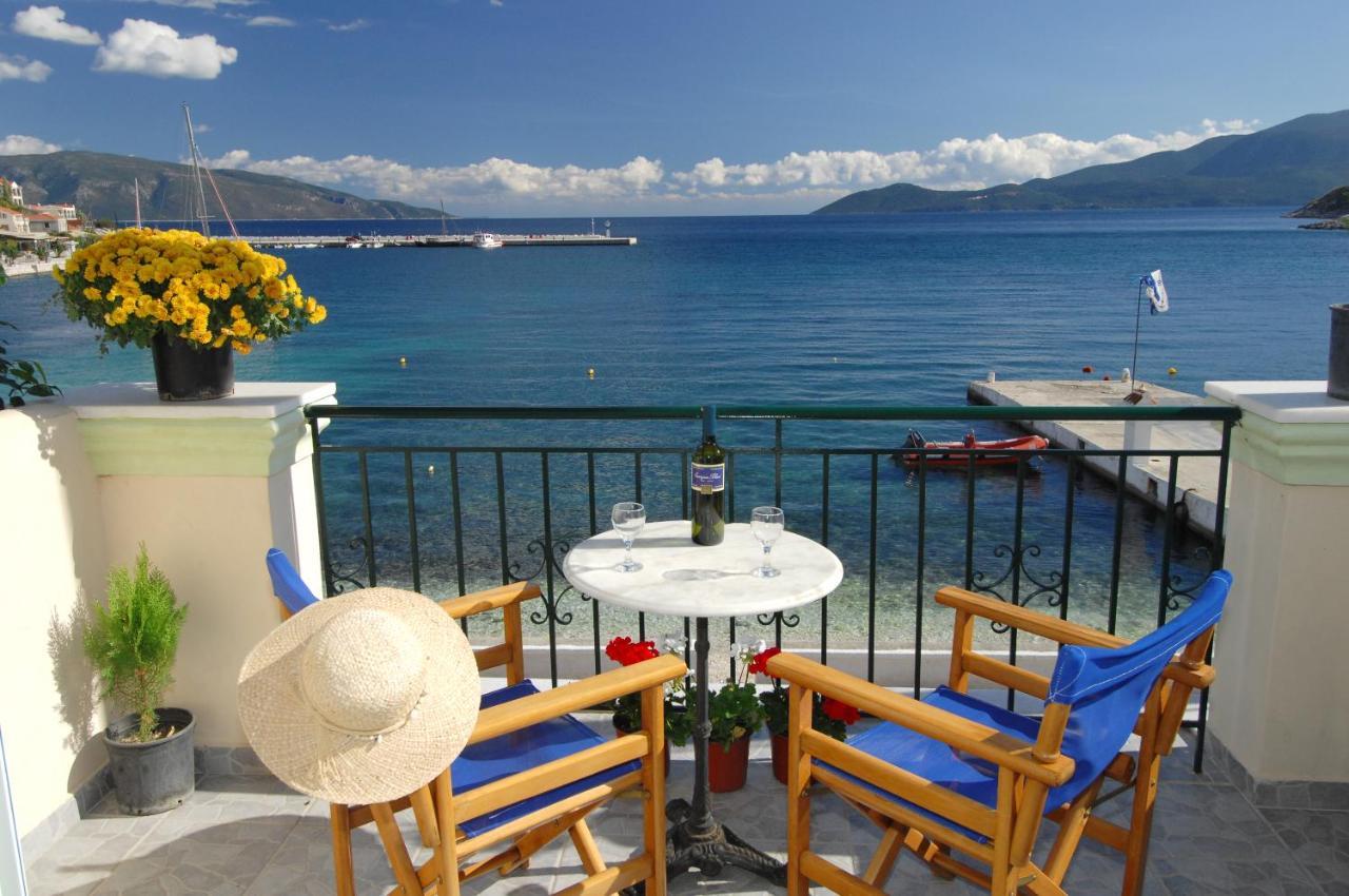 Alexis Studios And Apartments Agia Efimia 外观 照片