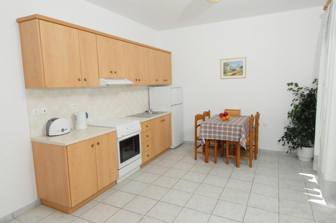 Alexis Studios And Apartments Agia Efimia 外观 照片